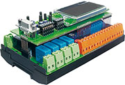 Bild 5: Das Einsetzen der Java™-Control-Unit in das Schaltinterface Bild 5: Das Einsetzen der Java™-Control-Unit in das Schaltinterface