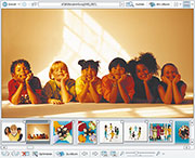 Bild 14: Auch im Digital Foto Maker 2006 erfolgt die Zusammenstellung von Diashows ganz einfach per Storyboard. Screenshot: MAGIX Bild 14: Auch im Digital Foto Maker 2006 erfolgt die Zusammenstellung von Diashows ganz einfach per Storyboard. Screenshot: MAGIX
