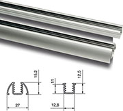 Bild 3: Die Aluprofil-Gehäuse sind als Aufbau- und Einbauversion verfügbar. Bild 3: Die Aluprofil-Gehäuse sind als Aufbau- und Einbauversion verfügbar.
