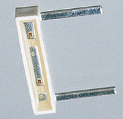 Bild 17: Mit solchen kleinen Side-looking Lamps kann man das Display des FS20 DAP3 beleuchten.